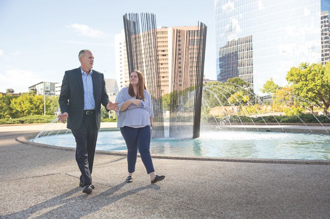 Chris Tunstall ’88, an assistant vice president at the Federal Reserve Bank of Richmond, and Mallory Martin ’20 met in a Work Shadow Program run by Longwood’s Office of Alumni and Career Services (Photo by Parker Michels-Boyce).