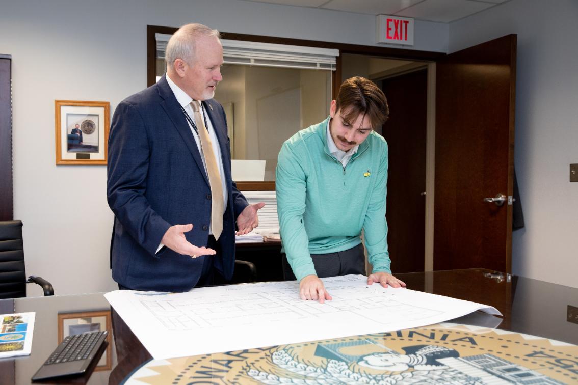 Student with employer during an internship