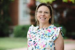 Dr. Jennifer Cuchna