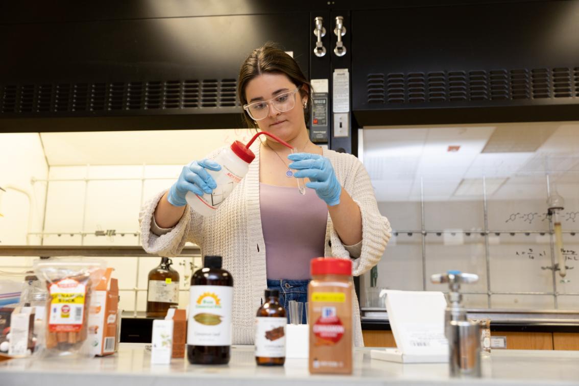 Moorea Whitfield '26 testing various cinnamon brand in Longwood's chemistry lab